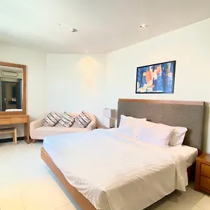 Luxury Seaview Managed By Anh Appartement Nha Trang