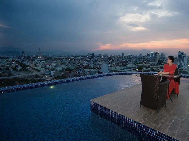 Sea Queen Hotel Da Nang
